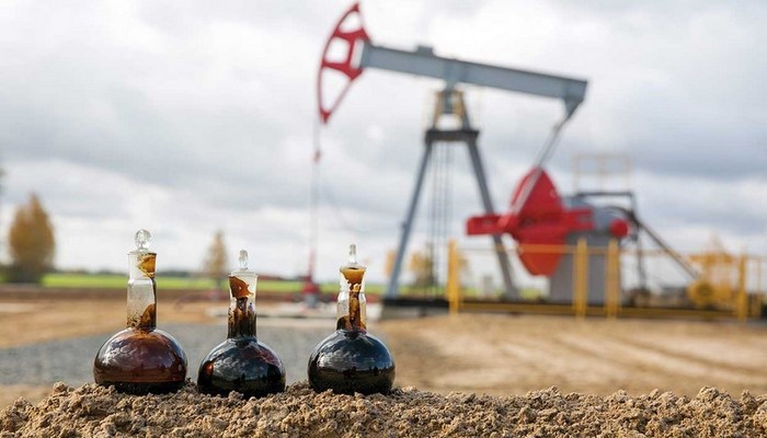 Azərbaycan nefti 3 %-dən çox ucuzlaşıb