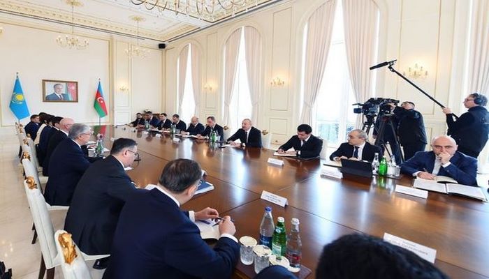 Azərbaycan Prezidenti: “Qazaxıstanın uğurları bizi sevindirir”