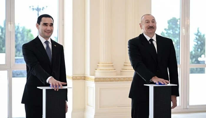 Azərbaycan Türkmənistana tanker hədiyyə etdi