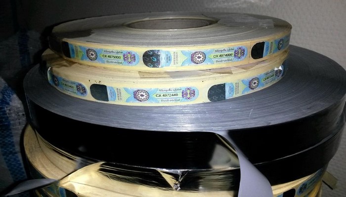 Azərbaycana gətirilən bir sıra spirtli içkilər və tütün məmulatları üçün aksiz dərəcələri artırılıb