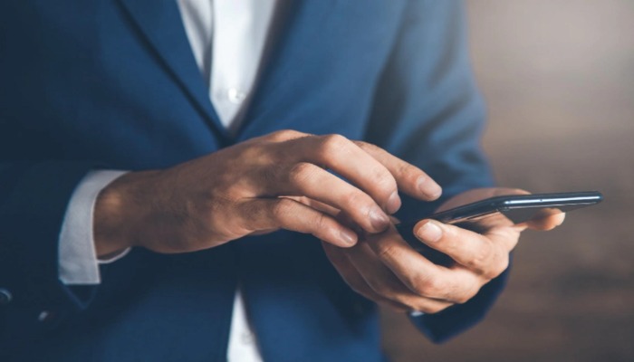 Azərbaycana gətirilən birdən çox mobil cihaza gömrük rüsumu və aksiz vergisi tətbiq edilə bilər