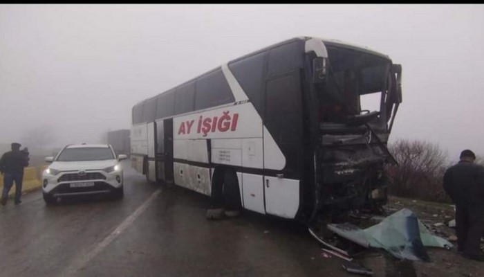 Azərbaycanda futbolçuları daşıyan avtobus qəzaya  uğradı- Yaralıların son durumu