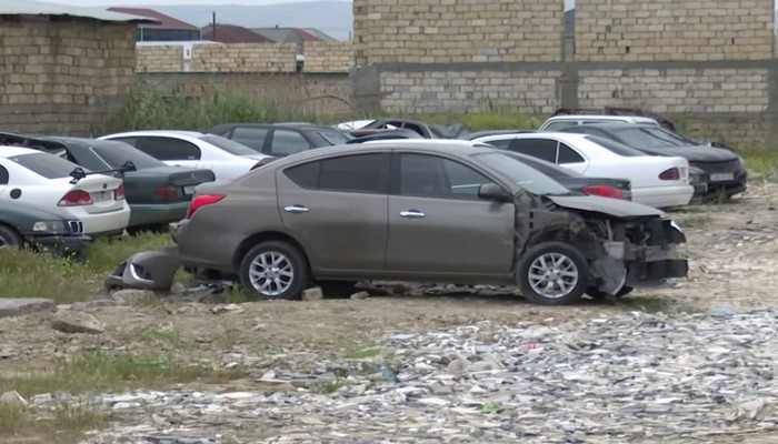 Azərbaycanda sahibsiz hesab edilən avtomobillər utilizasiyaya veriləcək