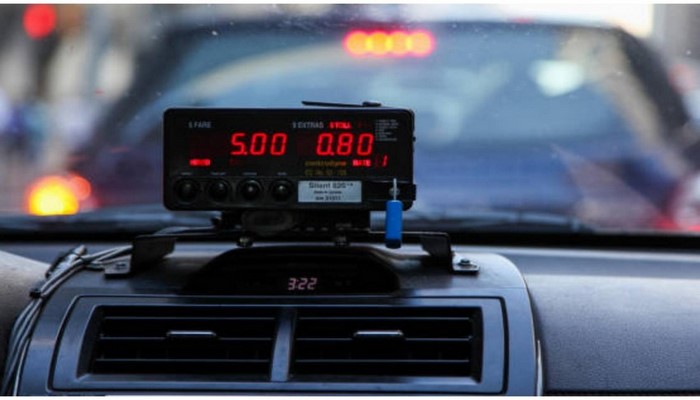 Azərbaycanda taksi kimi istifadə olunan bütün avtomobillərə taksometr quraşdırılacaq