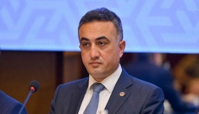 Azərbaycanda vəkillərin sayı 2500-ü ötüb - Anar Bağırov