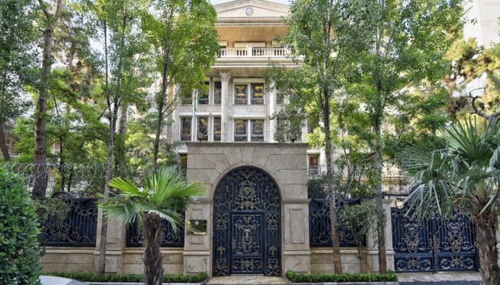 Azərbaycanın İrandakı Səfirliyinin fəaliyyəti bərpa edilib