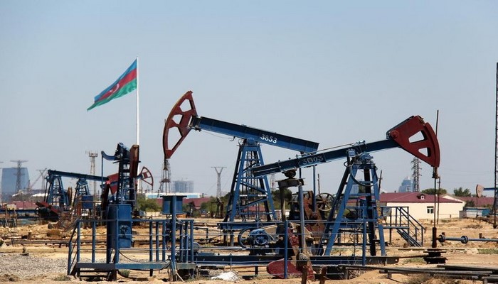 ​Азербайджанская нефть незначительно подорожала 