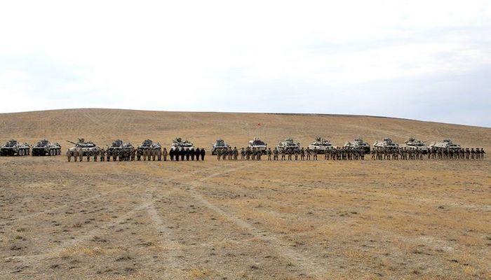 Азербайджанские и турецкие военнослужащие выполнили различные элементы совместных учений
