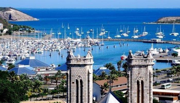 Azərtacın əməkdaşı bu ölkədən çıxarıldı