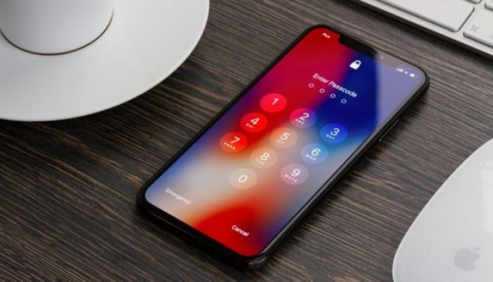 "iPhone"da yeni təhlükəli boşluq