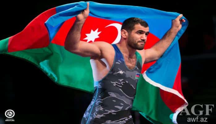 Двое азербайджанских борцов стали лидерами мирового рейтинга