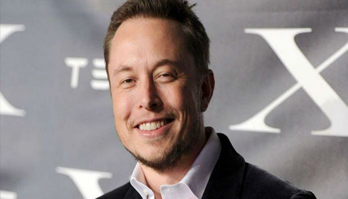 İlon Mask Marsa köçməyə hazırlaşır: “Orada ölmək istəyirəm”