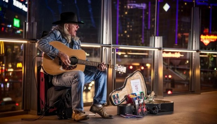 Dubayda küçə musiqiçilərinin beynəlxalq müsabiqəsi keçirilir