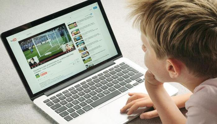"Youtube" uşaqlara qadağa qoydu