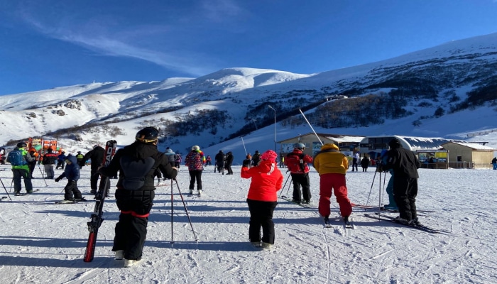 Грузия объявила о закрытии горнолыжных курортов из-за коронавируса