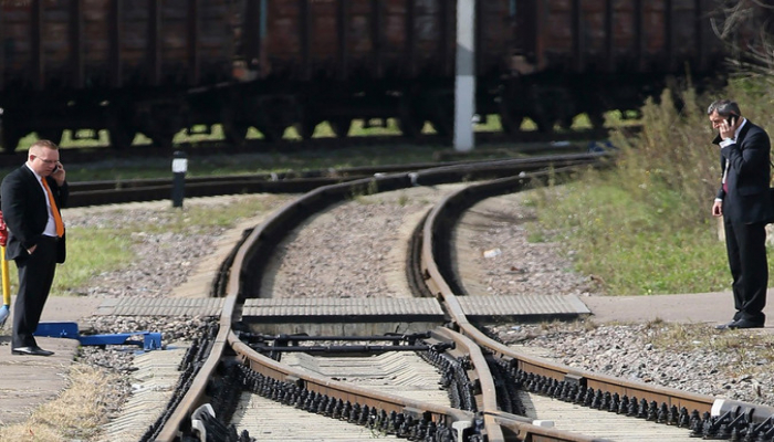 Rusiya Ermənistanın dəmir yollarının idarə olunması ilə bağlı sazişi vaxtından əvvəl ləğv edə bilər