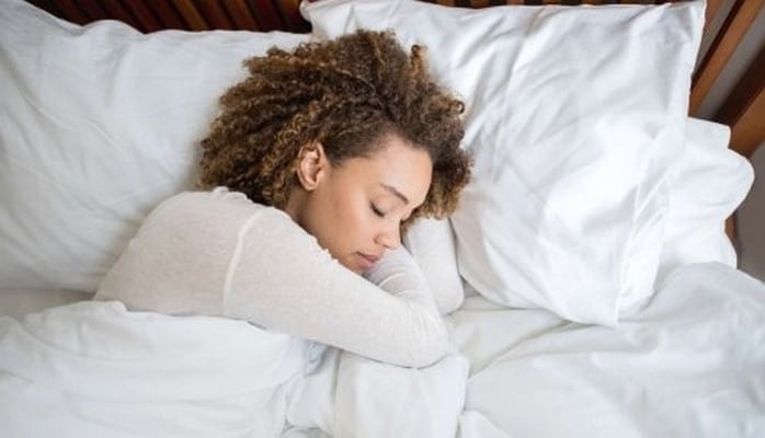Ученые: Продолжительный сон опасен для мозга