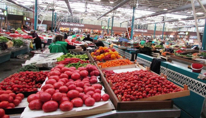 Koronavirus yayılan bazarda qaydalara necə əməl olunur?