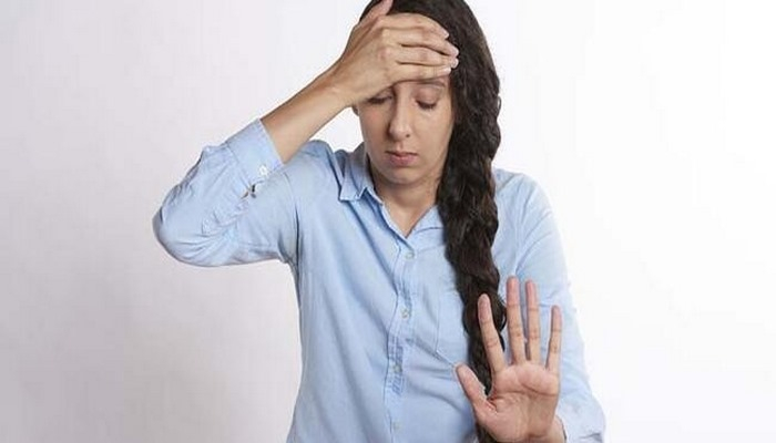 Migrene ne iyi gelir? Migren ağrısı nasıl geçer? Neden olur?