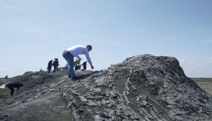 Daşgil Palçıq Vulkanı ərazisində iməcilik keçirilib