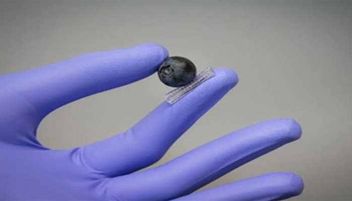 Elektron əlcək robotları toxunuş hissi ilə təchiz edəcək