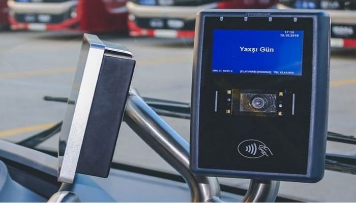 Bakıda avtobuslarda nağdsız ödəniş üçün yeni mobil tətbiq hazırlanıb