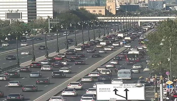 Bakıda bu yollarda sıxlıq var - SİYAHI