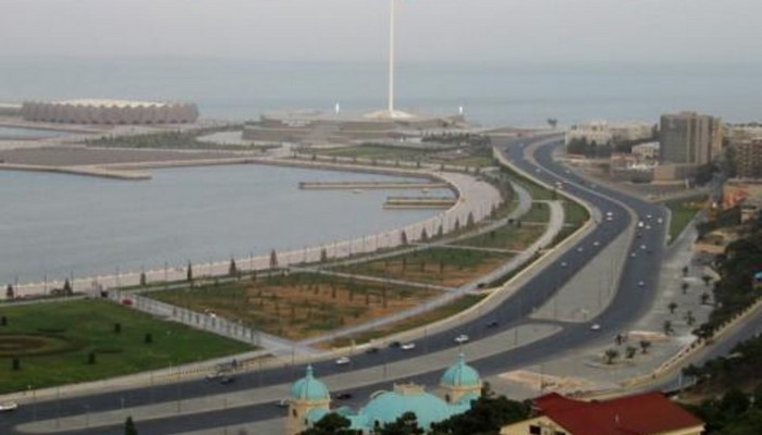 Bakıda küləyin sürəti 30 m/s-dək artıb - FAKTİKİ HAVA