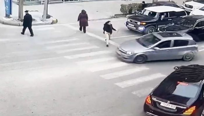 Bakıda maşınları əzərək qaçmaq istəyən sürücü həbs olundu -ANBAAN VİDEO