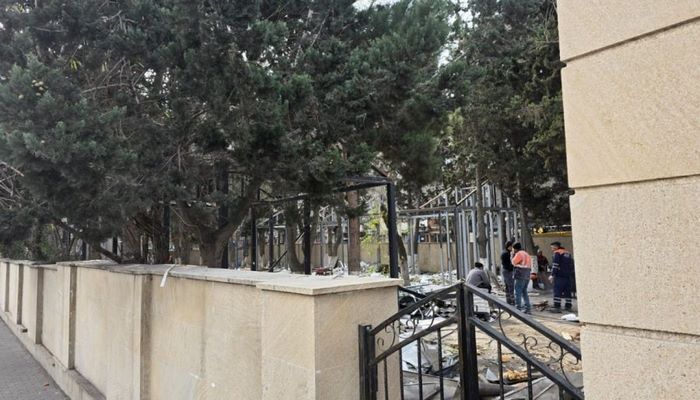 Bakıda məşhur restoran sökülür