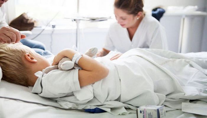 Bakıda özəl klinikada əməliyyat olunan yeniyetmə öldü