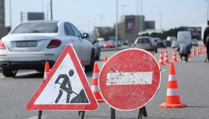 Bakıdakı yolötürücülərindən birində nəqliyyatın hərəkəti məhdudlaşdırılacaq