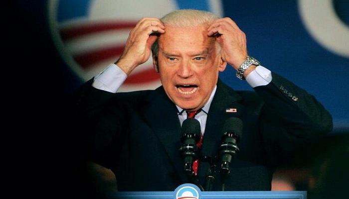 Bayden iki cəbhədə müharibə elan etdi