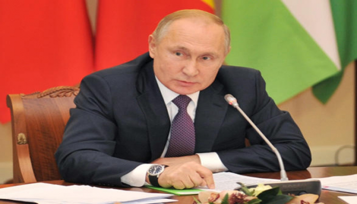 Владимир Путин заявил, что работа по подготовке вакцины от коронавируса в России идет успешно
