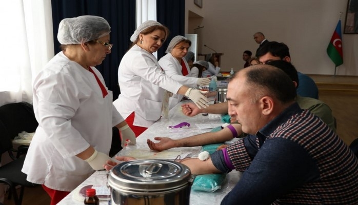 Около 200 сотрудников Миниэкологии приняли участие в акции по сдаче крови