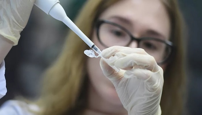 Rusya'da koronavirüs aşısının klinik testlerine bugün başlandı