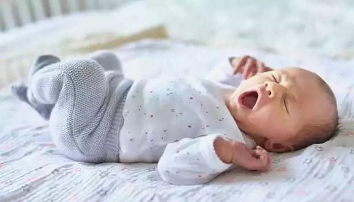 Bebeklerde uyku düzeni nasıl sağlanır? Yenidoğan bebeklerin sağlıklı uyku süreleri