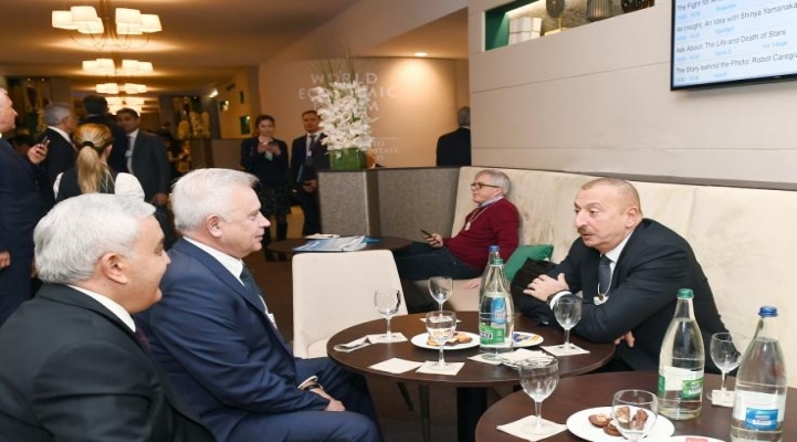 Президент Ильхам Алиев встретился в Давосе с Вагитом Алекперовым. "Лукойл" примет участие в совместной разработке месторождений "Нахчыван" и "Гошадаш"