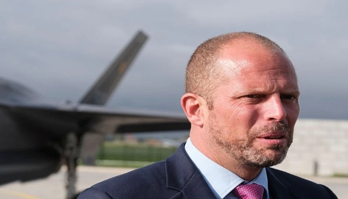 Belçikanın müdafiə naziri vətəndaşları gələcəyin müharibəsinə hazırlaşmağa çağırıb