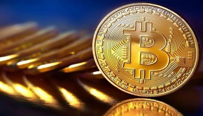 “BitMEX” kriptovalyuta birjasında “Bitcoin”in məzənnəsi 8 900 dollara düşüb