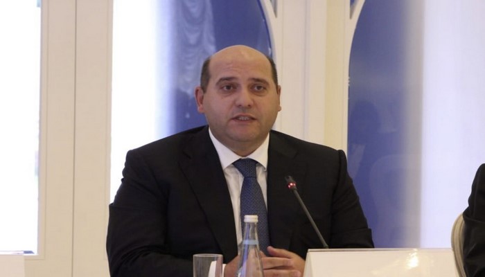 Bizə bu vəziyyətdə çevik reaksiya verə biləcək kadrlar lazımdır - Emin Hüseynov