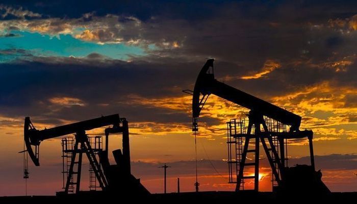 “Brent” markalı neftin bir barelinin qiyməti 45 dolları keçdi