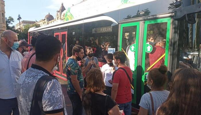 Bu ərazilərdə ictimai nəqliyyat həftə sonları İŞLƏMƏYƏCƏK