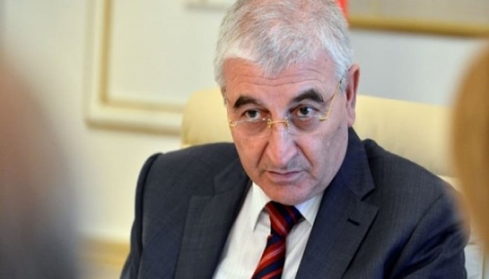 Məzahir Pənahov: “Bəziləri deyir ki, Stalin mənim yanımda toya getməlidir”