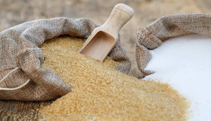 Азербайджан сократил расходы на импорт сахара