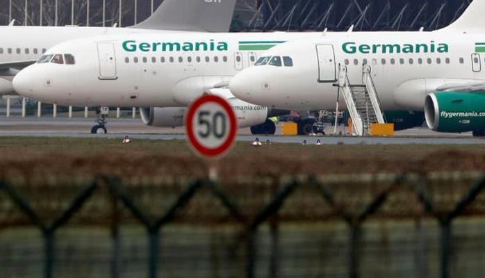 Almaniyanın mәşhur aviaşirkәti iflas etdi