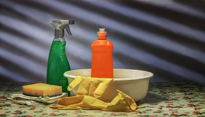 Чем почистить ковёр в домашних условиях: 4 проверенных средства