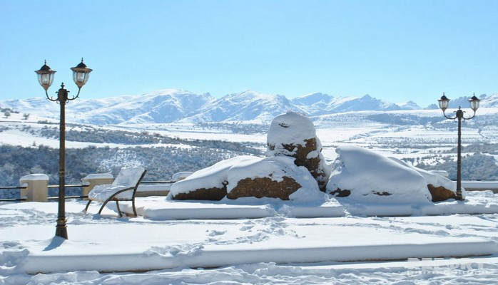В Нахчыване высота снежного покрова достигла 40 см