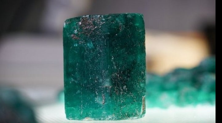 В Свердловской области найден редкий изумруд