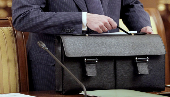 Sahil Babayev rektorun oğluna yüksək vəzifə verdi